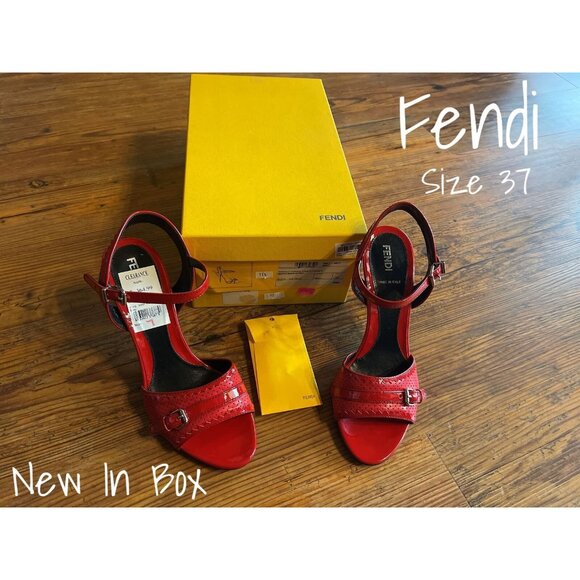 Fendi Patent Leather Vernice Forata Shoes Heels Red Size 37 New In Box - Picture 1 of 5